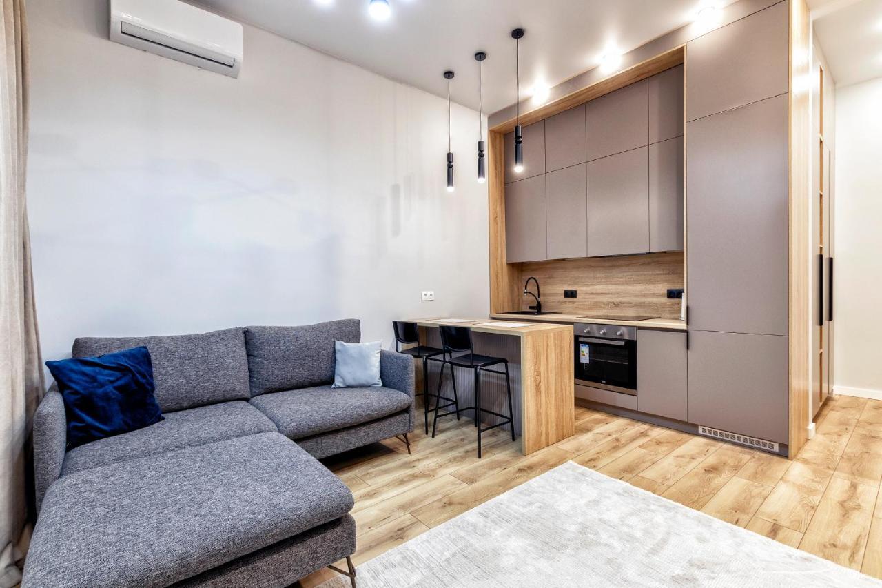 Aura Business Class Apartment Astaná Exterior foto